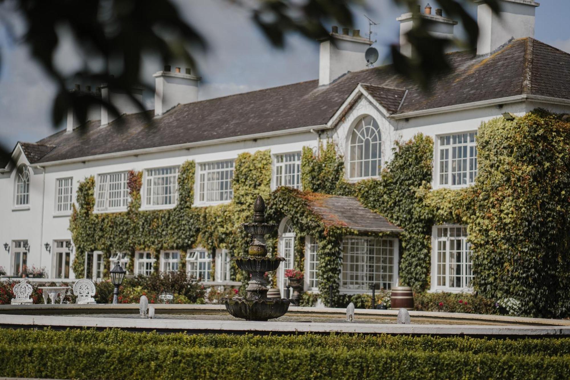 Crover House Hotel & Golf Club Mountnugent Ngoại thất bức ảnh