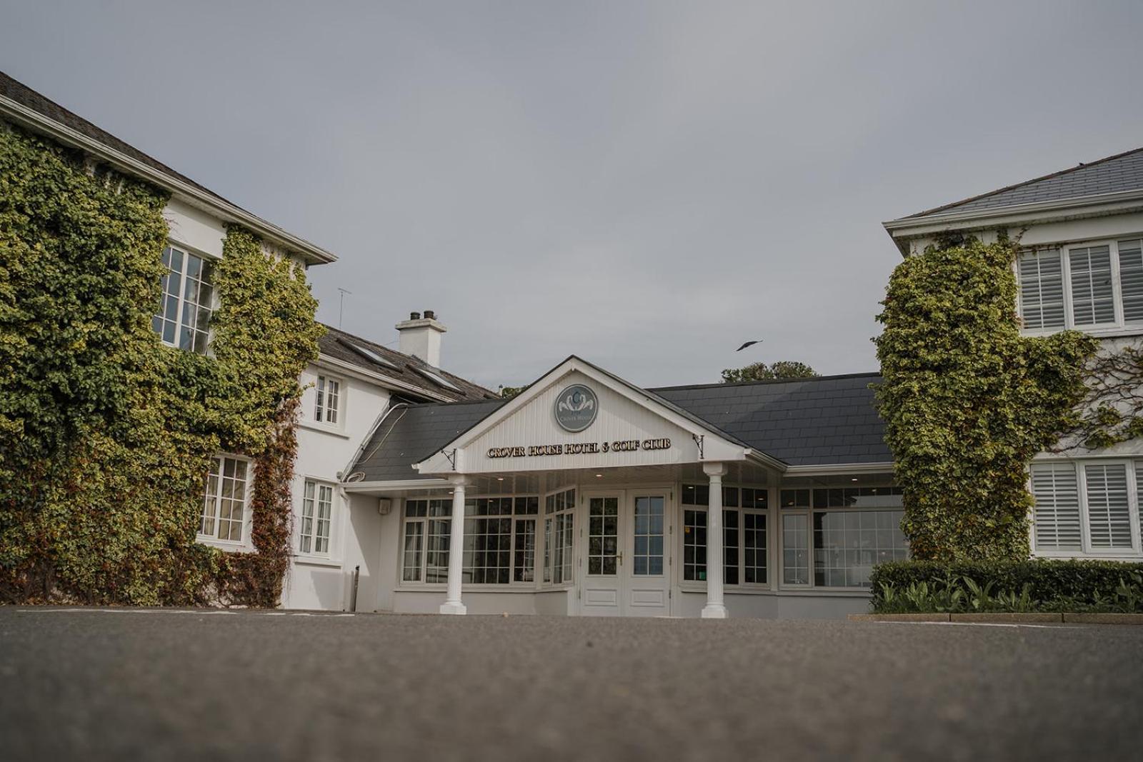 Crover House Hotel & Golf Club Mountnugent Ngoại thất bức ảnh